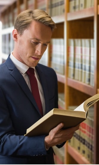 lawyer-in-the-law-library